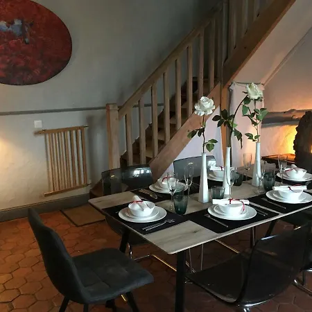 La Chevalerie Casa de Férias Pont-Évêque